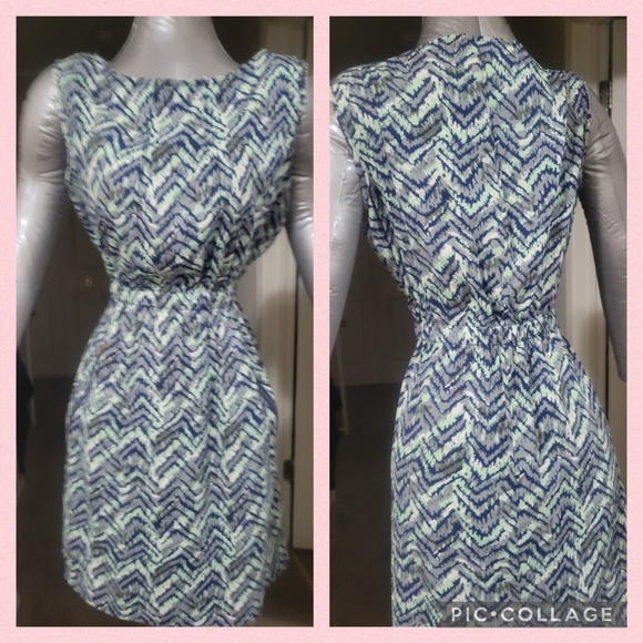 Junior Casual Dresses - Picture 3 of 8